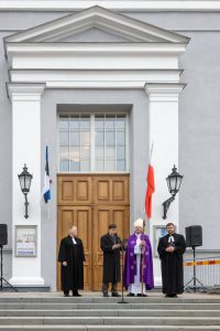 Galerii: neljapäeval pühitseti Tartu Maarja kiriku torn